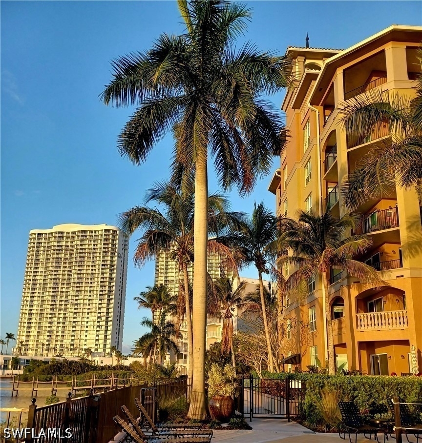 2825 Palm Beach Boulevard - Photo 19