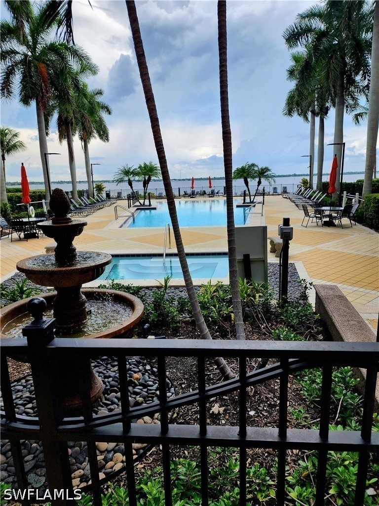 2825 Palm Beach Boulevard - Photo 28