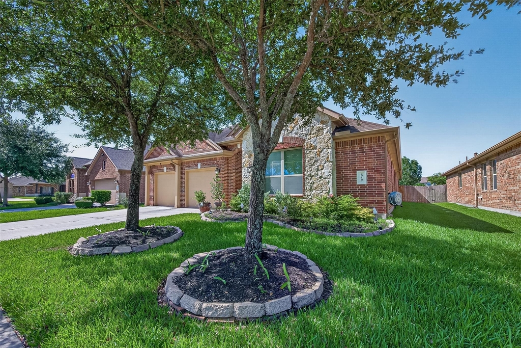 20107 Shiloh Springs Drive - Photo 2