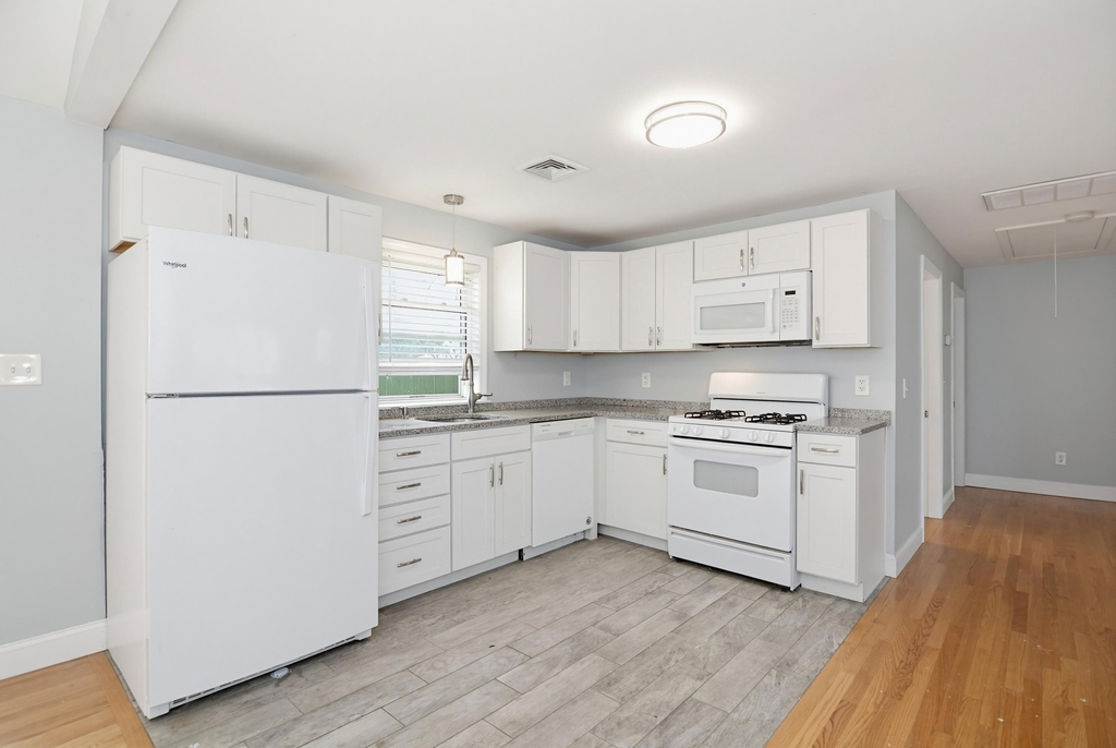 8 Danville - Photo 3