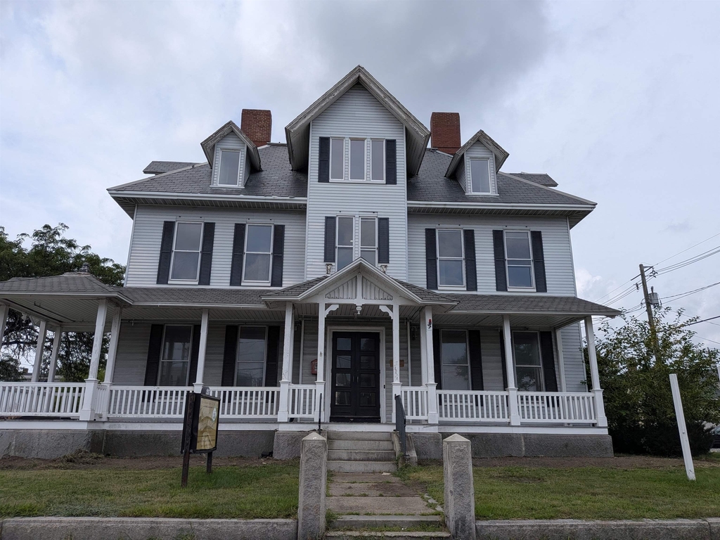 257 Main - Photo 0