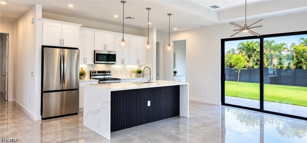 1122 Nw 15th Street - Photo 1