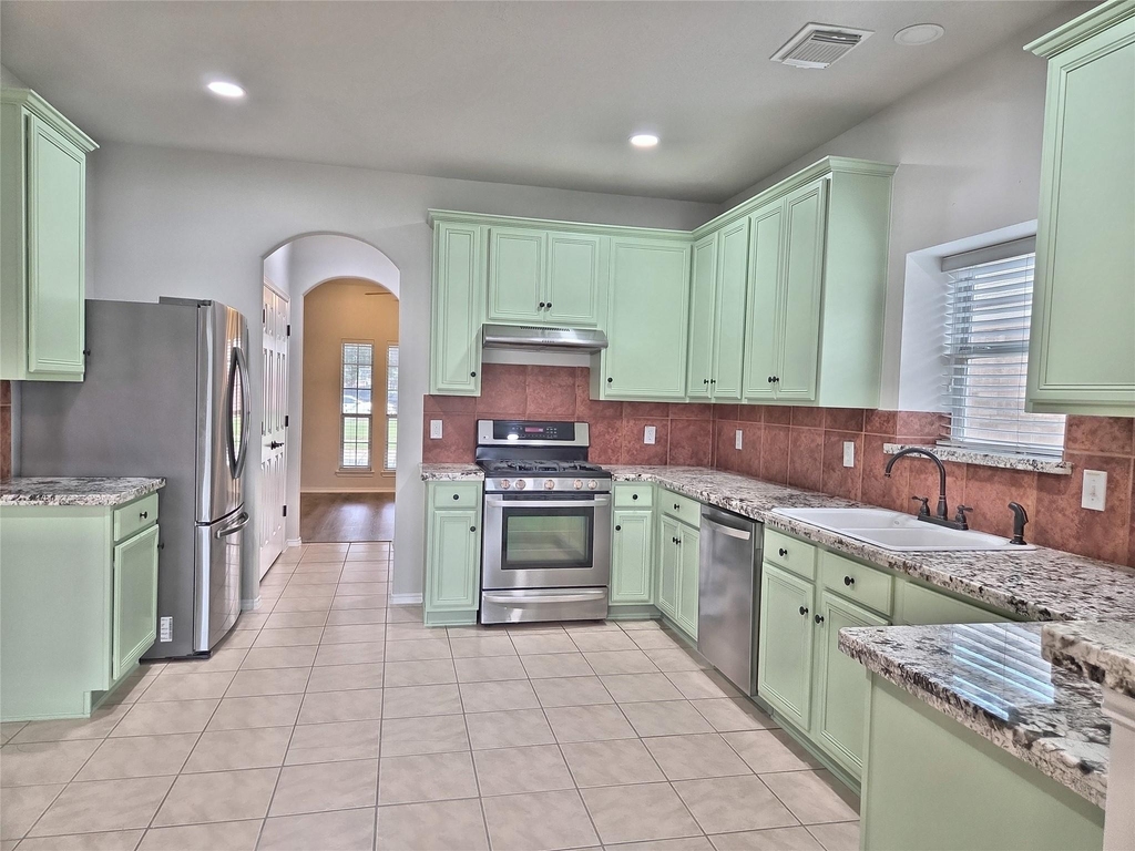 20243 Louetta Crossing Drive - Photo 2