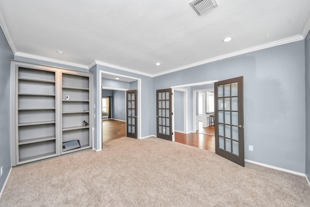622 Fernglade Drive - Photo 7