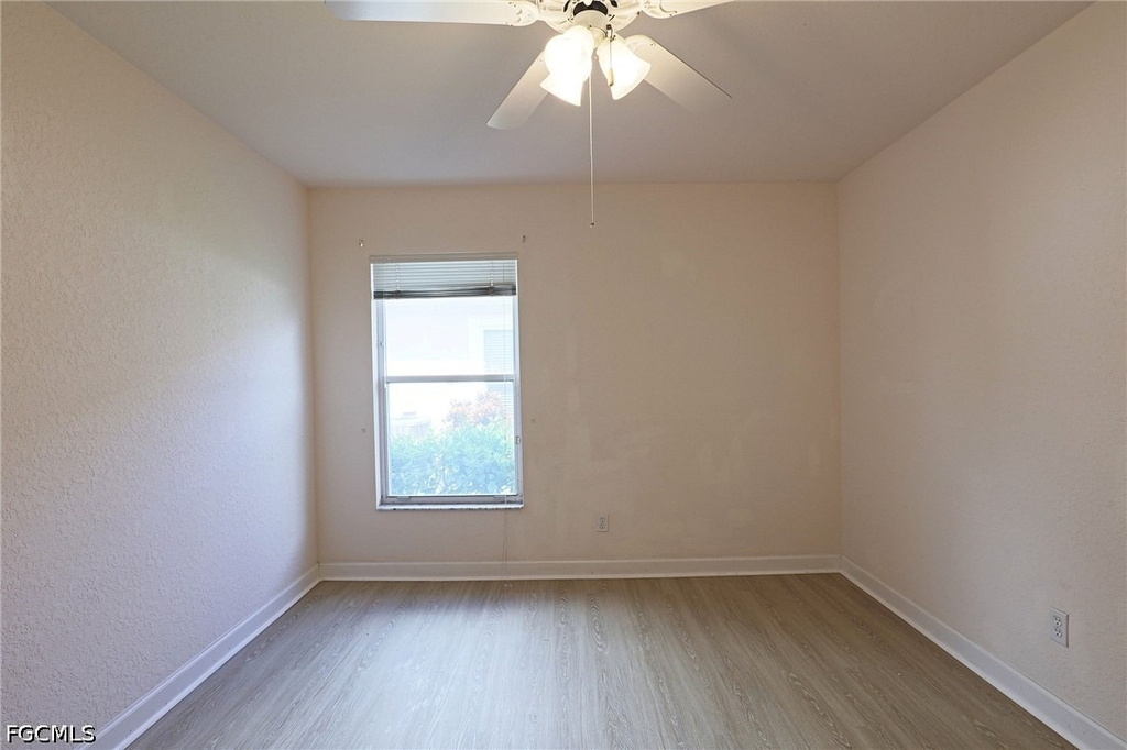 13927 Lily Pad Circle - Photo 8