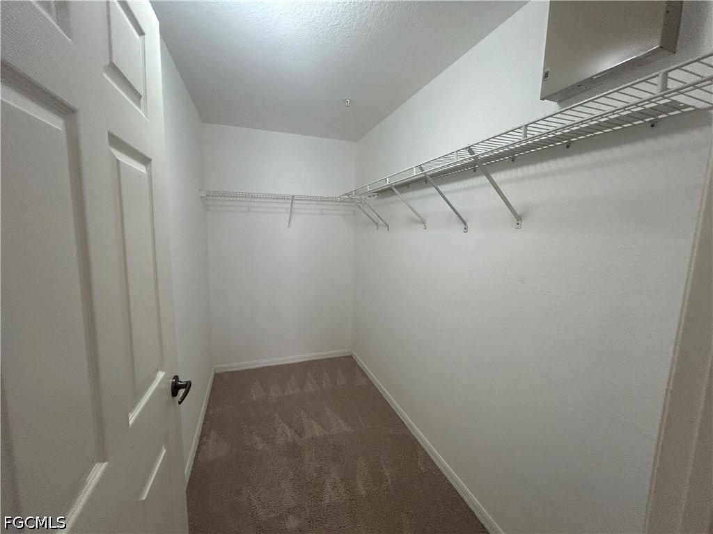 4635 Saint Croix Lane - Photo 10