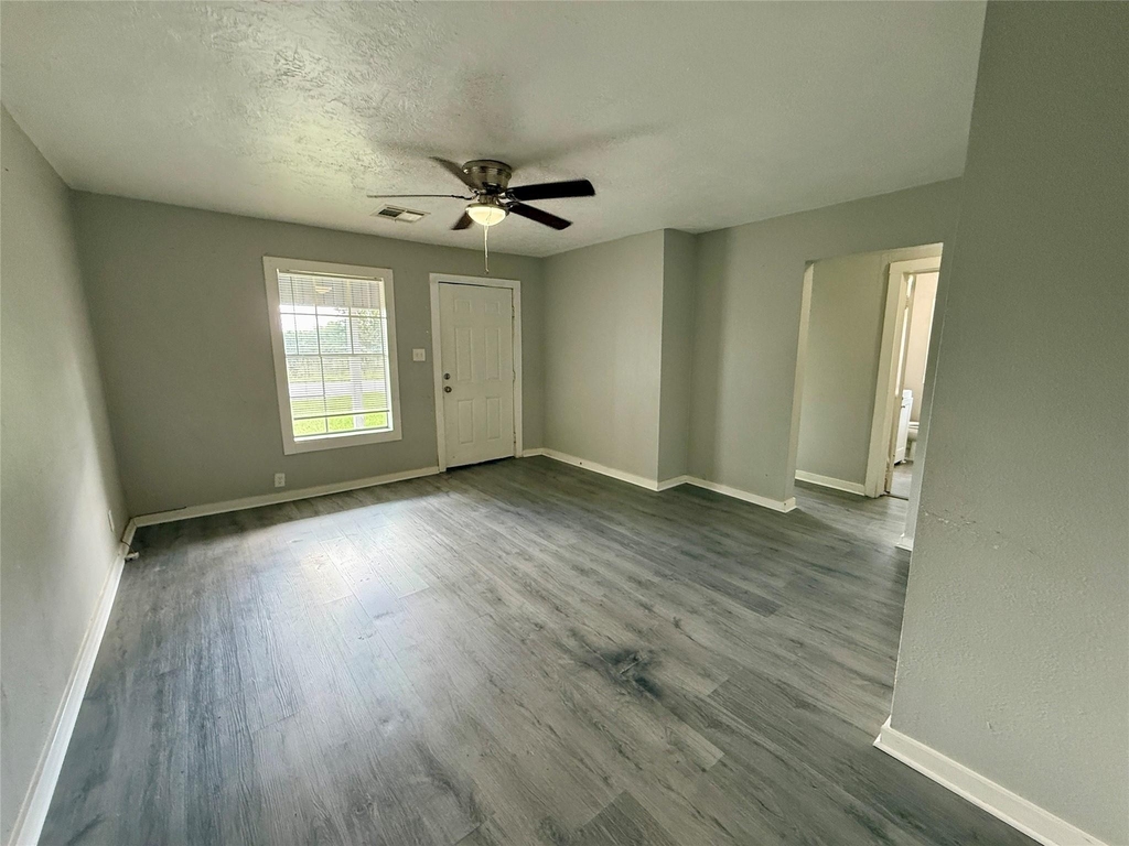 308 Bennett - Photo 13