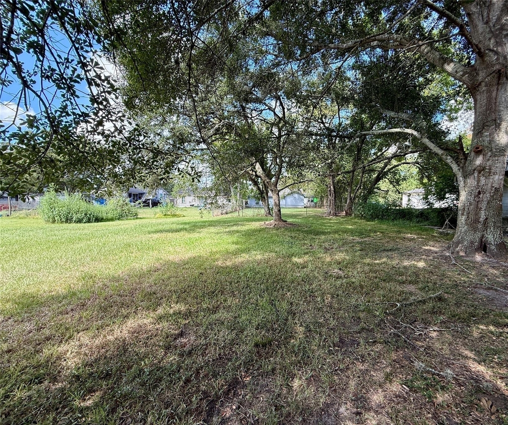 308 Bennett - Photo 17