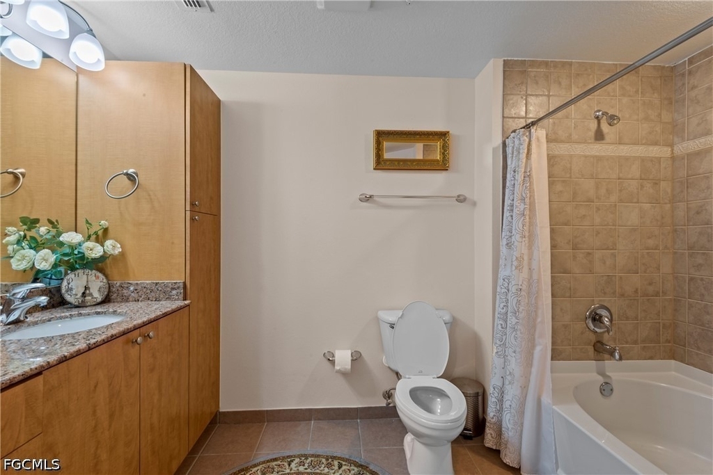 2825 Palm Beach Boulevard - Photo 14