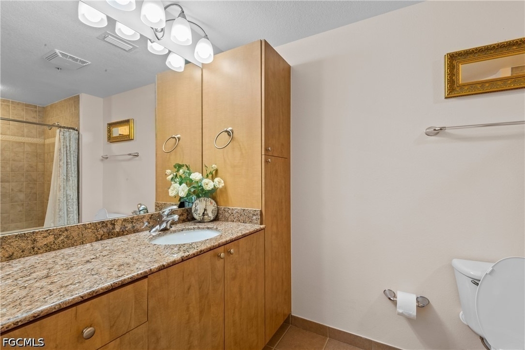2825 Palm Beach Boulevard - Photo 20