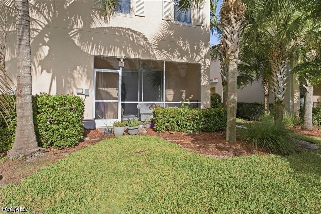 10168 Via Colomba Circle - Photo 35