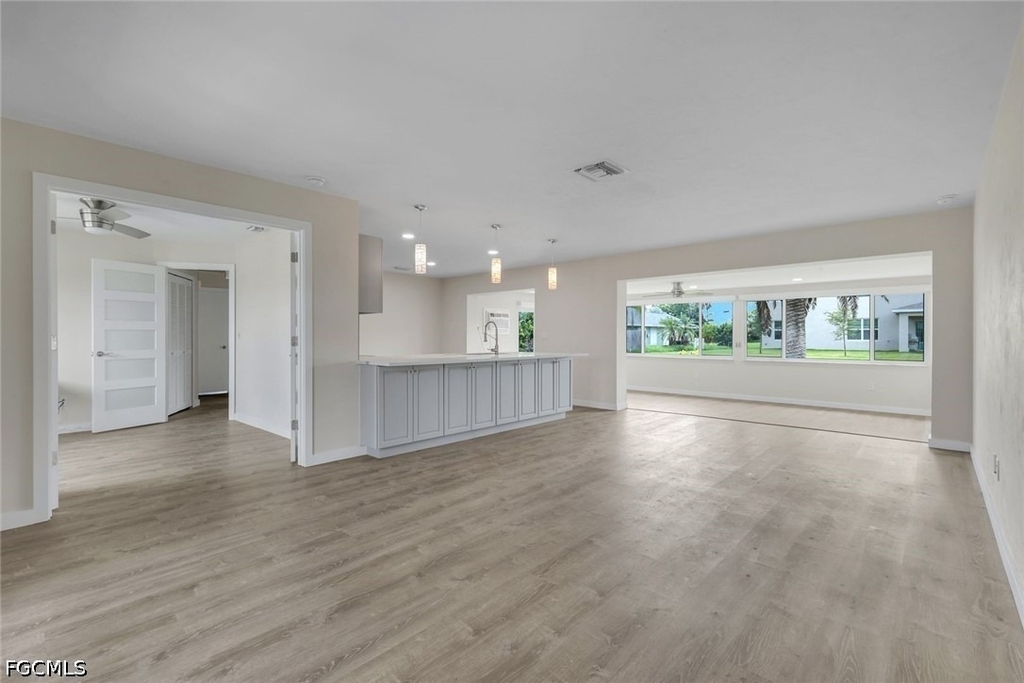 1202 Se 14th Terrace - Photo 12