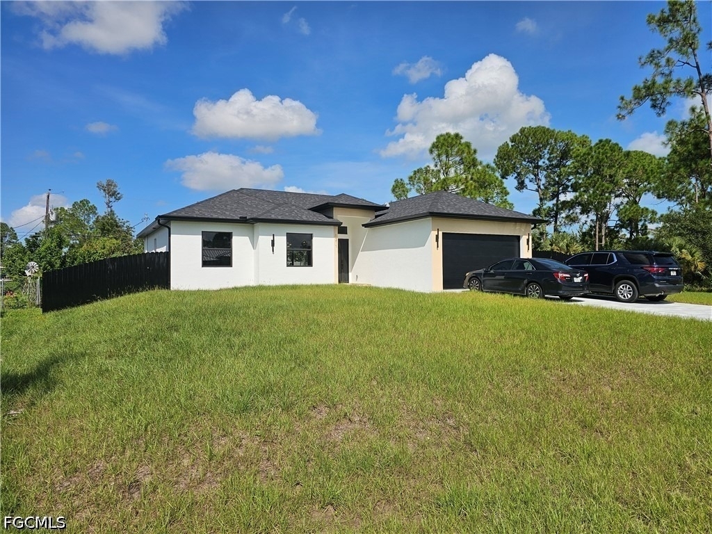 1211 Mckinley Avenue - Photo 2