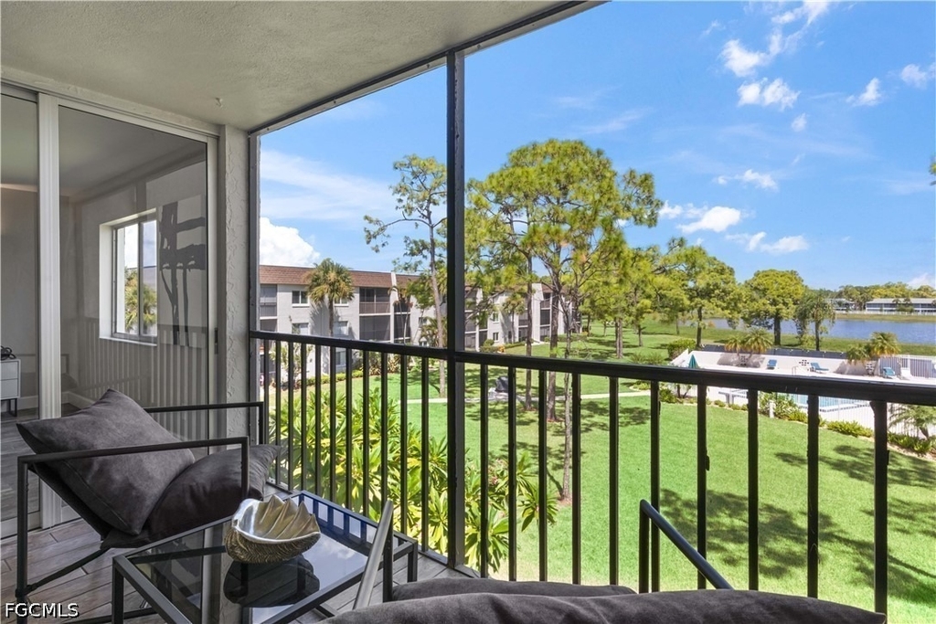 25804 Cockleshell Drive - Photo 11