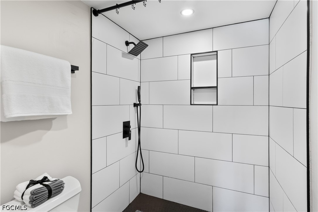 25804 Cockleshell Drive - Photo 18