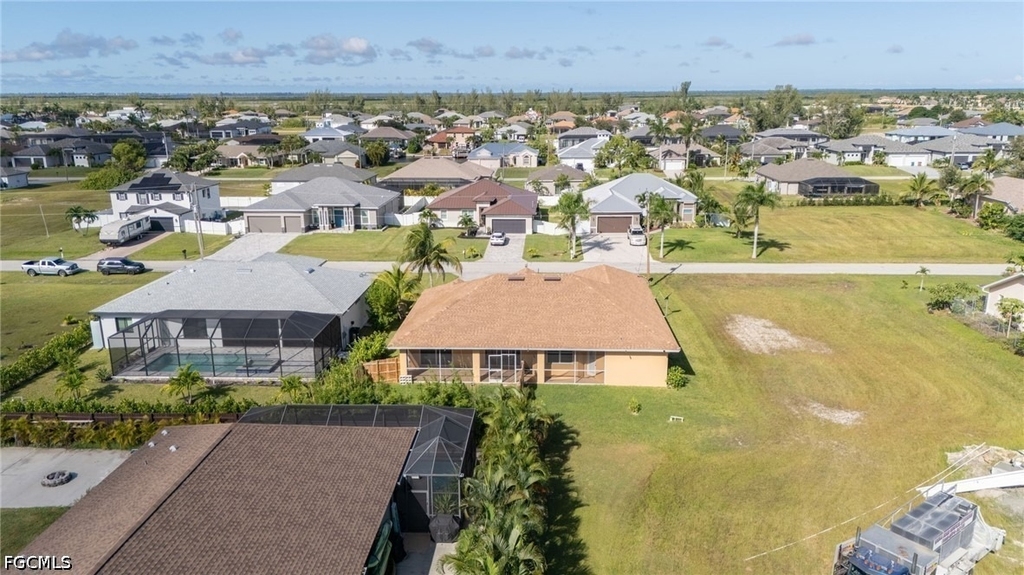 621 Nw 37th Avenue - Photo 35