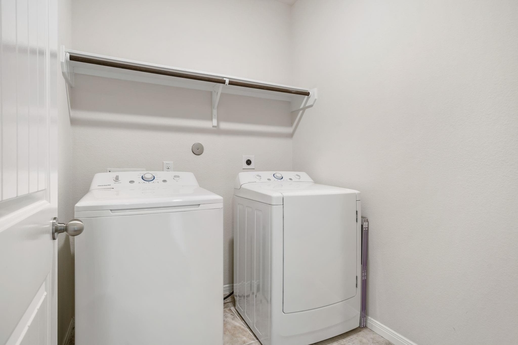 1527 Holly Chase Court - Photo 23