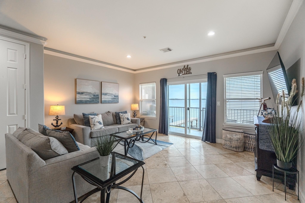 7039 Kingston Cove Lane - Photo 14