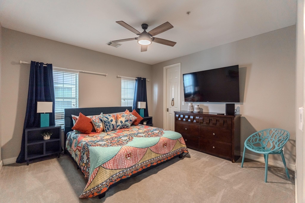 7039 Kingston Cove Lane - Photo 23