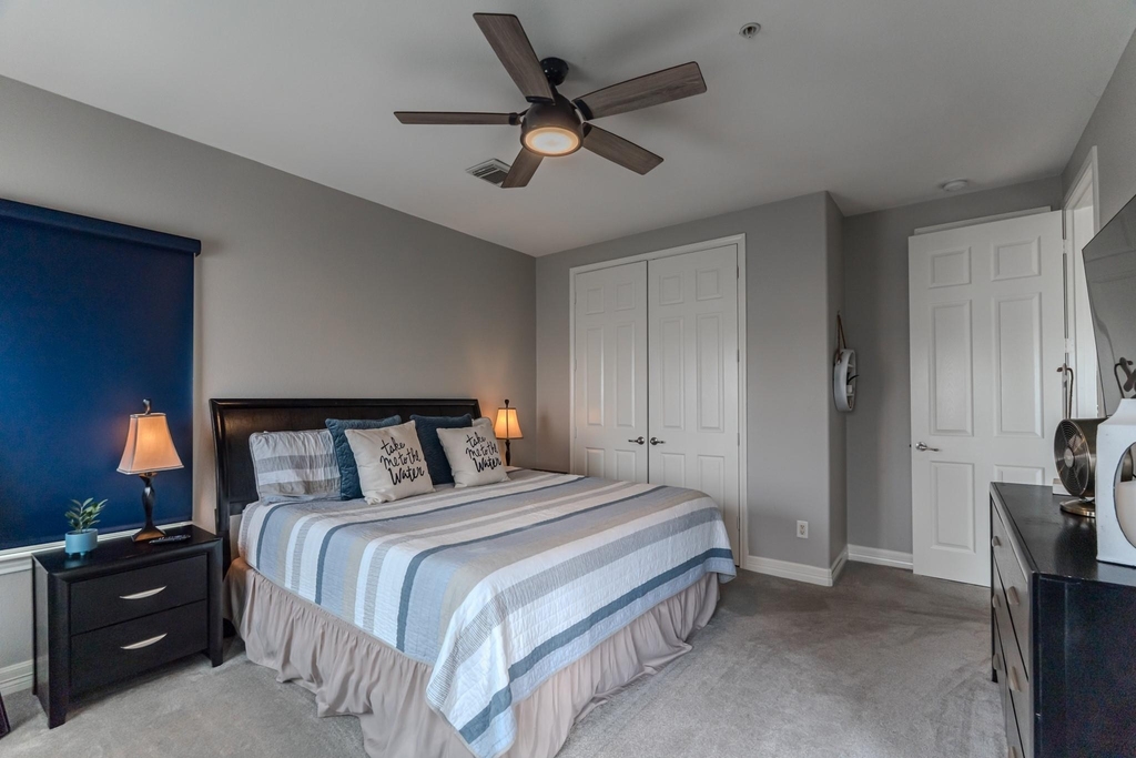 7039 Kingston Cove Lane - Photo 20