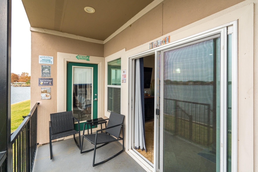 7039 Kingston Cove Lane - Photo 32