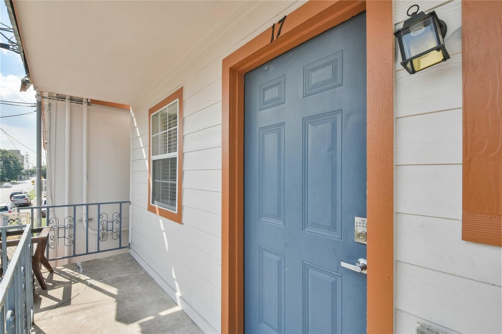 5320 Polk St Street - Photo 3