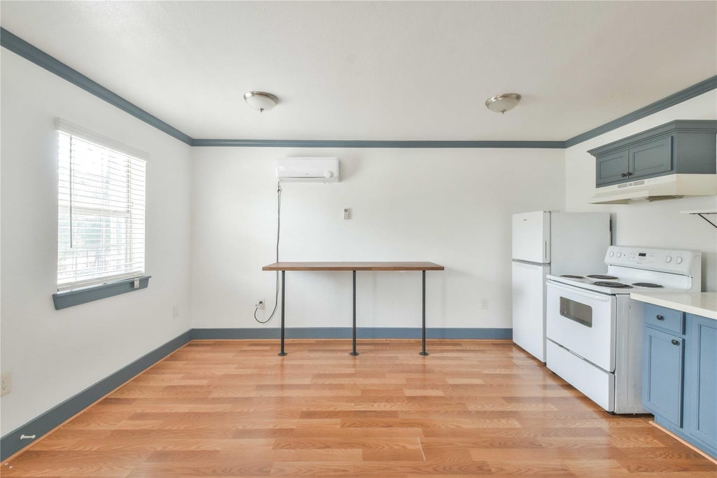 5320 Polk St Street - Photo 12