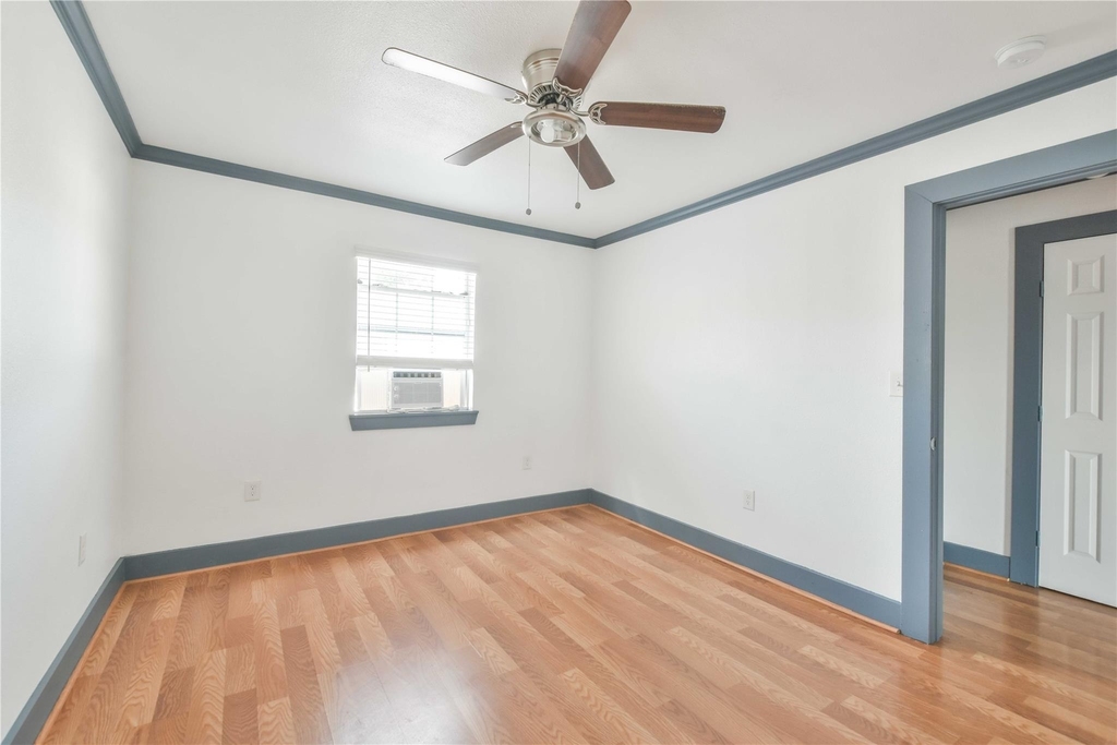 5320 Polk St Street - Photo 10