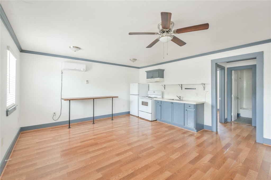 5320 Polk St Street - Photo 0