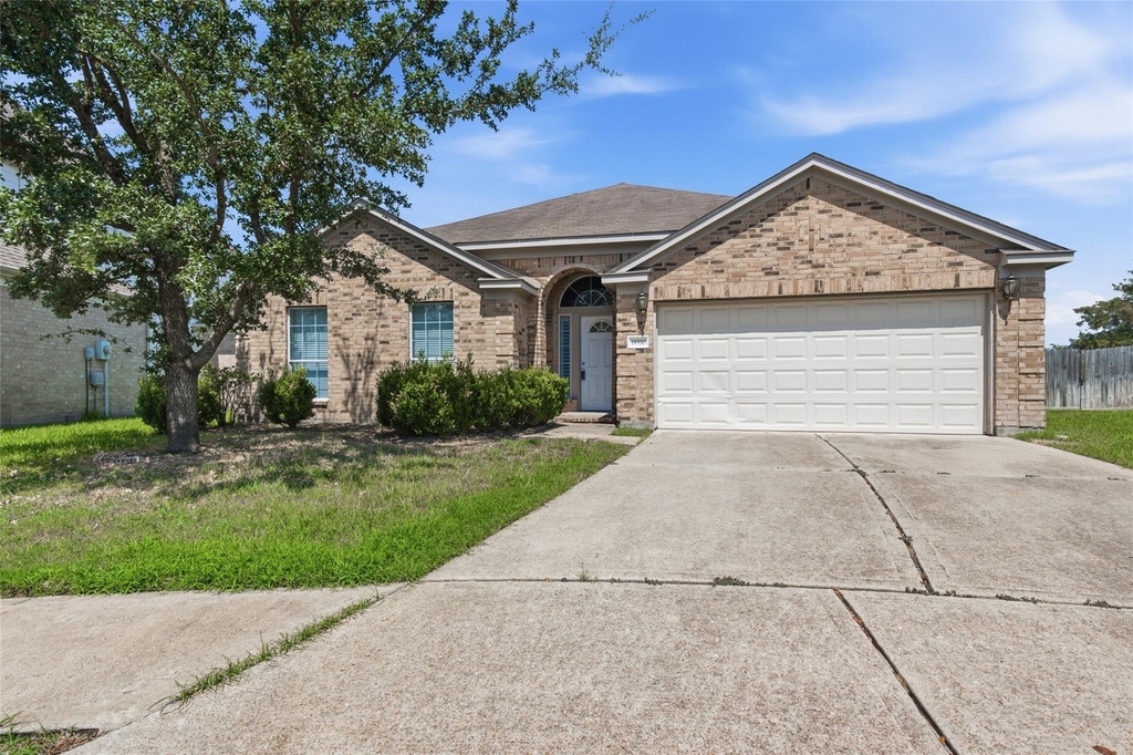18510 By The Lake Court - Photo 0