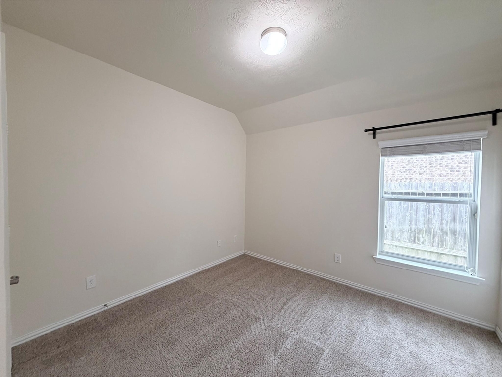 18115 Serene Shore Drive - Photo 12