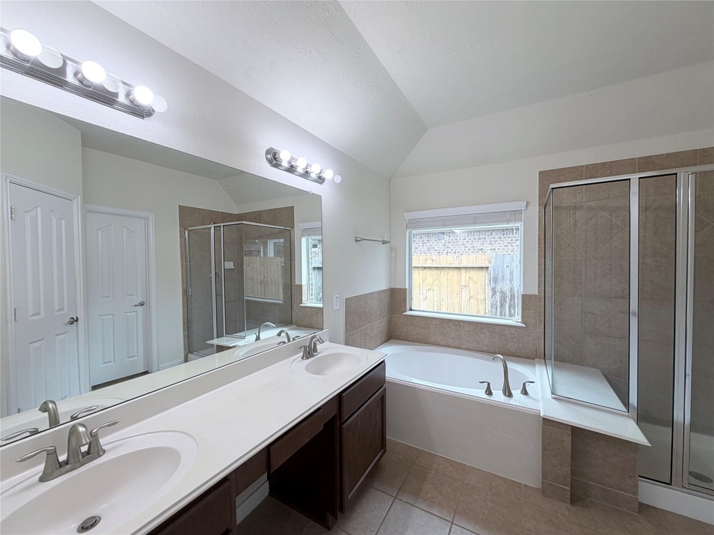 18115 Serene Shore Drive - Photo 16