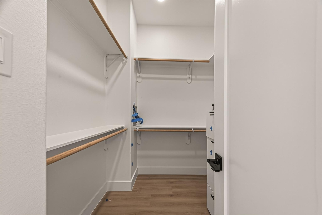 1105 Wilson St - Photo 19
