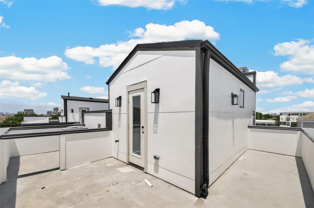 1105 Wilson St - Photo 33