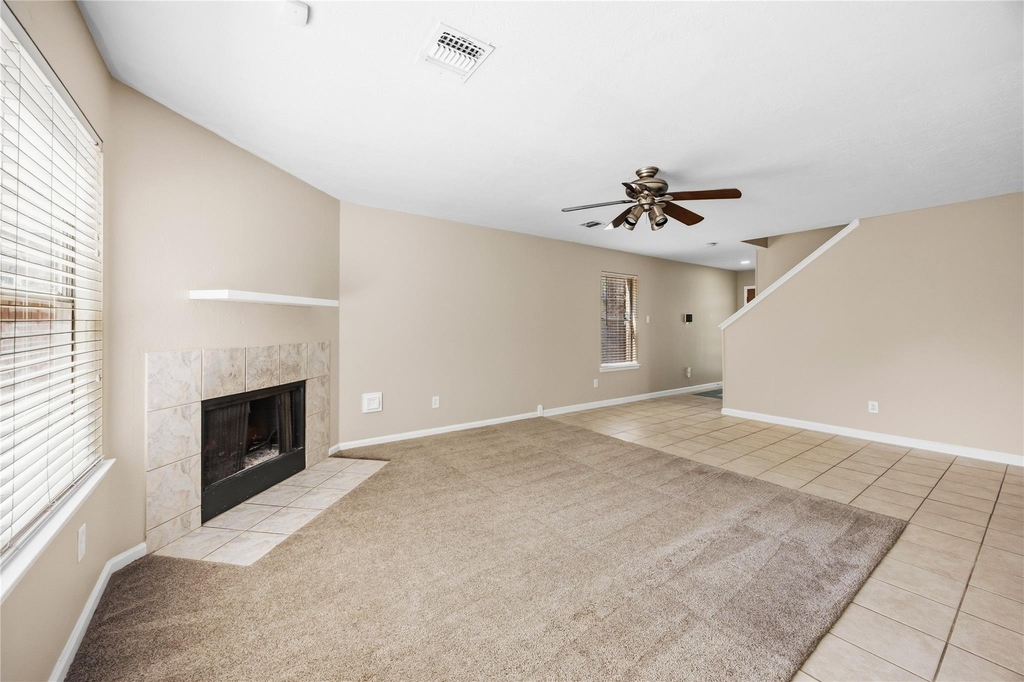 802 Oak West Drive - Photo 3