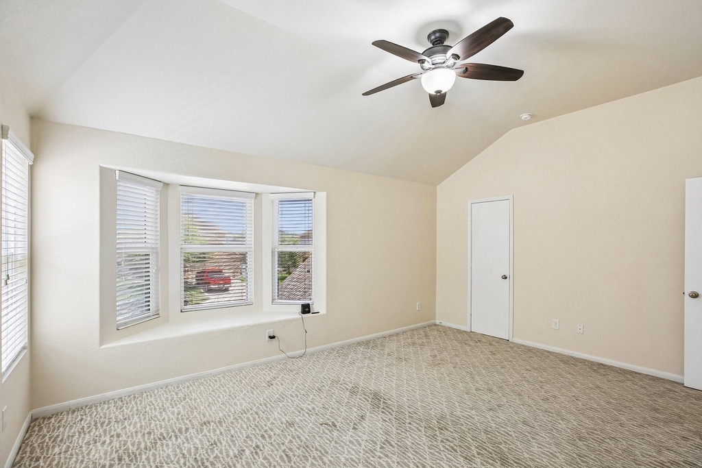 21127 Fox Orchard Court - Photo 21
