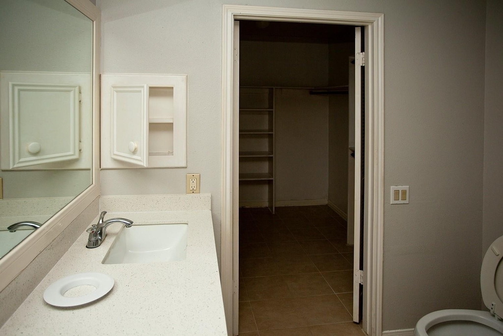 6318 Crakston Street - Photo 19