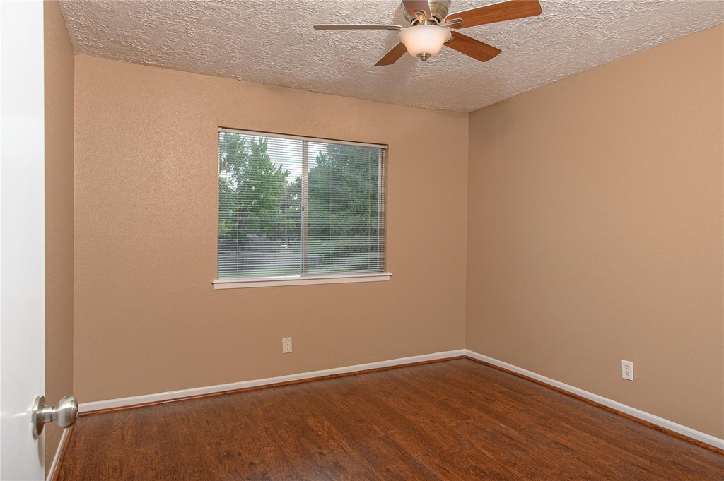 20339 Fieldtree Drive - Photo 14