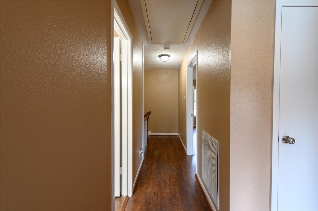 20339 Fieldtree Drive - Photo 10
