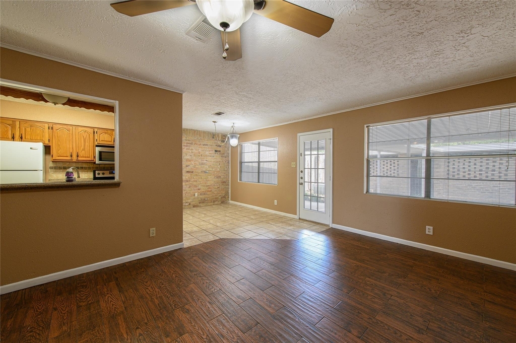 20339 Fieldtree Drive - Photo 4