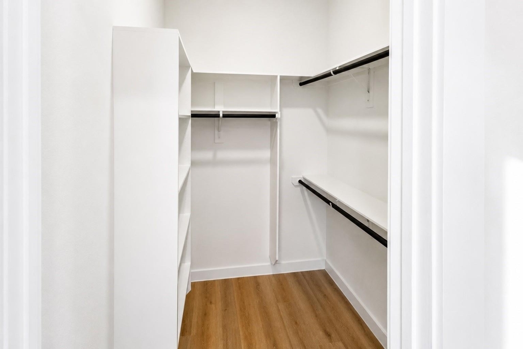 6742 Peerless Street - Photo 17