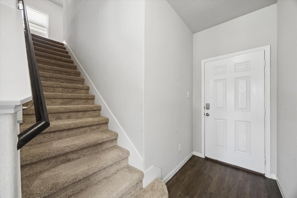 3811 W Alessano Lane - Photo 11