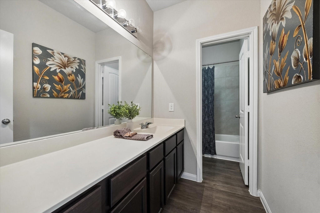 3811 W Alessano Lane - Photo 19