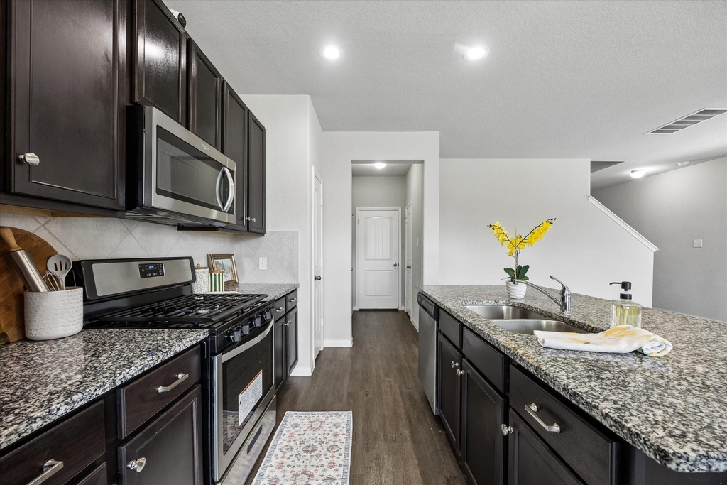 3811 W Alessano Lane - Photo 9