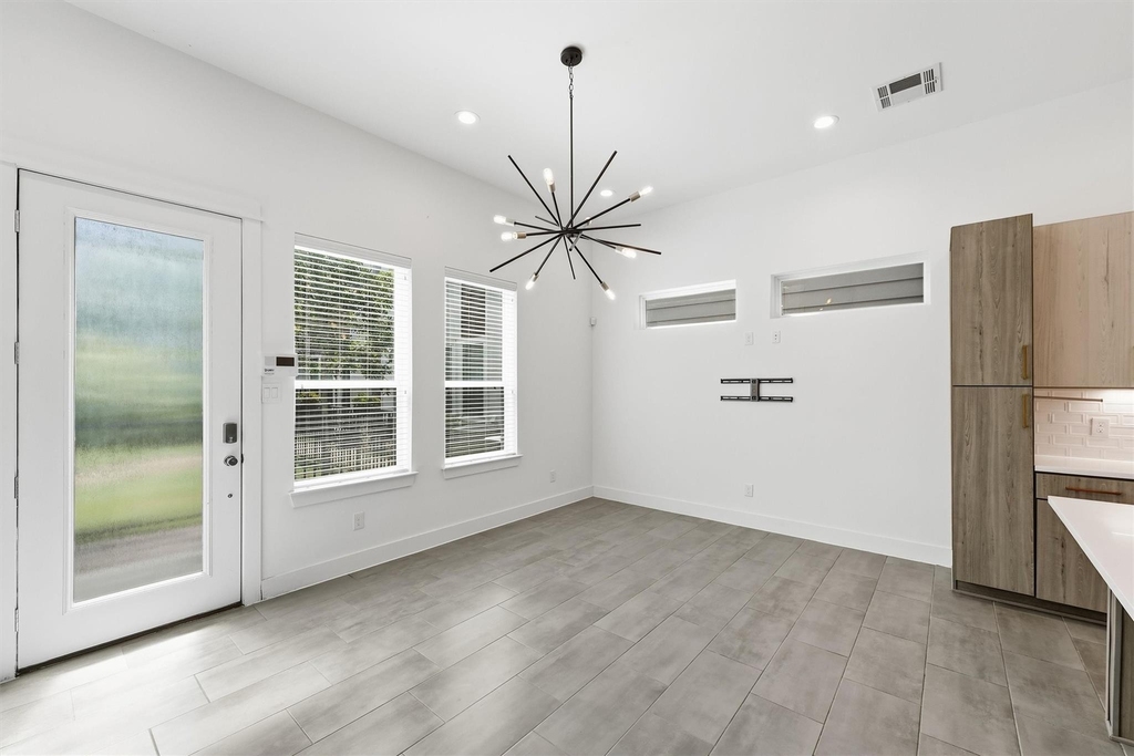 590 Janisch Road - Photo 4