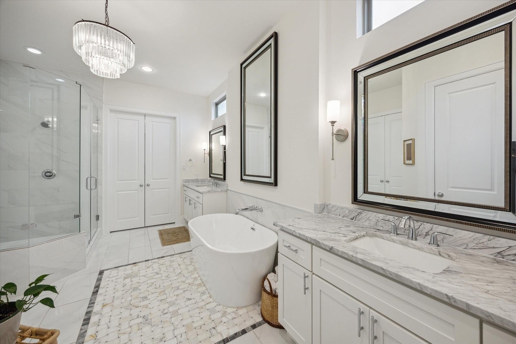 110 E 26th Street - Photo 18