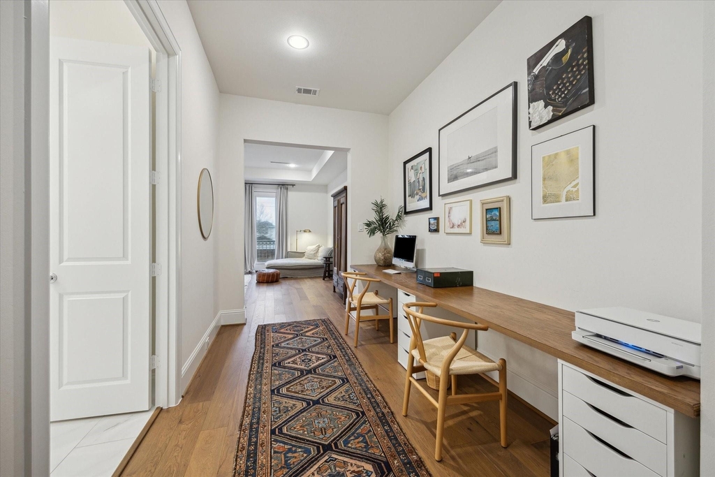 110 E 26th Street - Photo 13