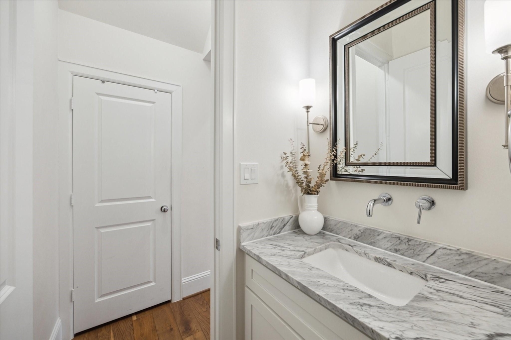 110 E 26th Street - Photo 12