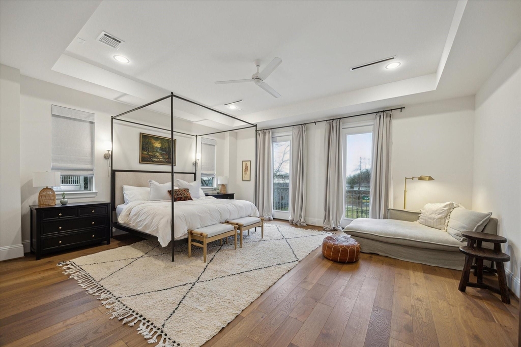 110 E 26th Street - Photo 14