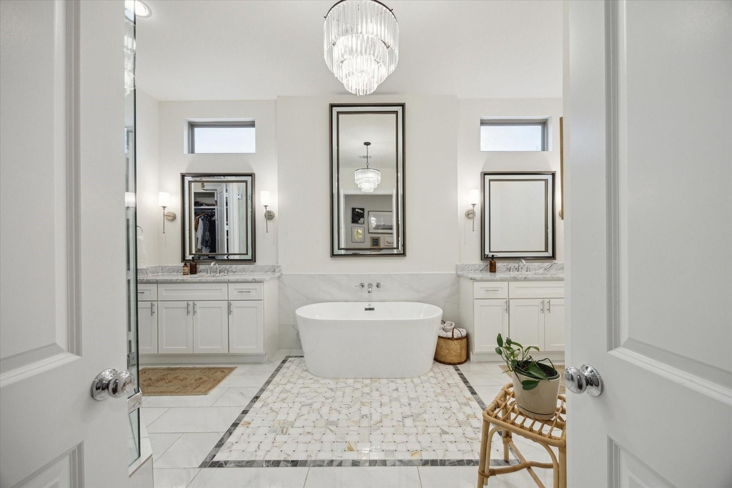 110 E 26th Street - Photo 16